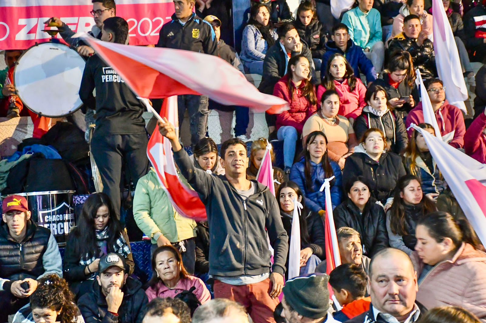 -Convención Provincial-  *ZDERO MARCA EL CAMINO: MIENTRAS EL PERONISMO SE DIVIDE, LA UCR SE CONSOLIDA Y UNIFICA EN EL CHACO*