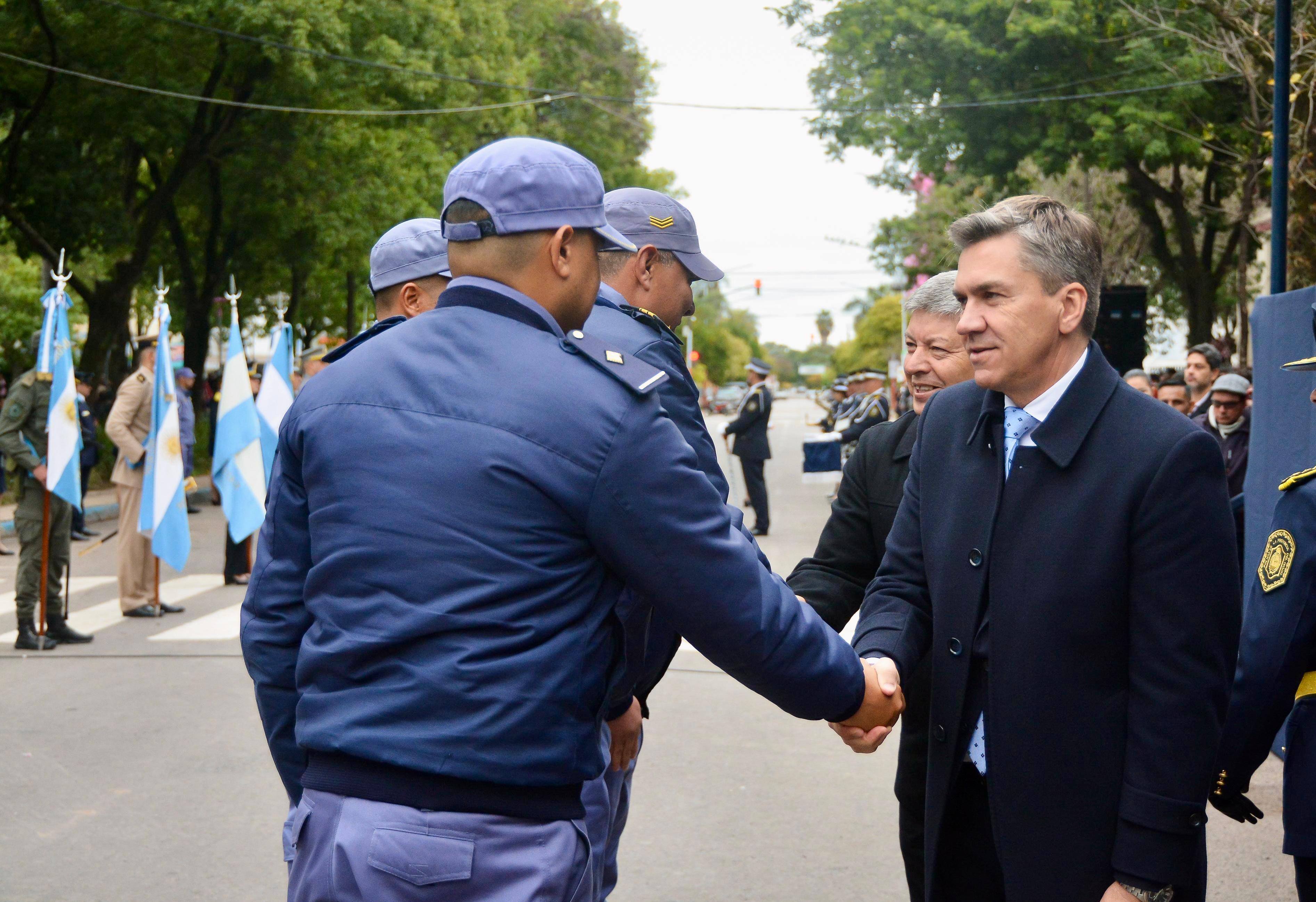 *72° ANIVERSARIO DE LA POLICÍA DEL CHACO: EL GOBERNADOR ZDERO ANUNCIÓ NUEVO PROCESO DE INSCRIPCIÓN A LAS FUERZAS Y RATIFICÓ LOS ASCENSOS*