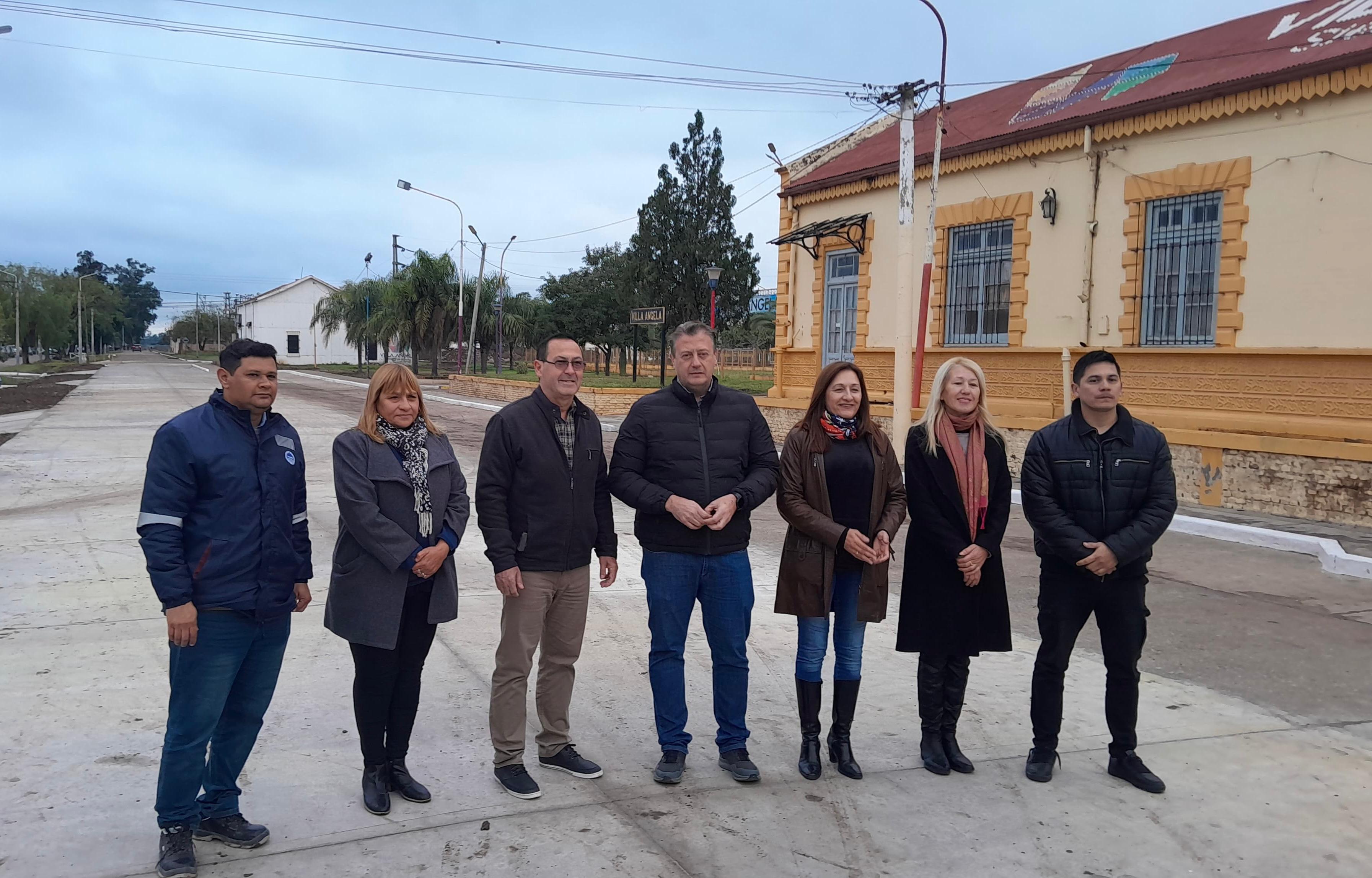 *VILLA ÁNGELA: TRABAJO CONJUNTO ENTRE SAMEEP Y VIALIDAD PROVINCIAL PERMITIERON REPAVIMENTAR LA CALLE JUAN B. JUSTO, TRAS REEMPLAZAR UN COLECTOR CLOACAL CLAVE*