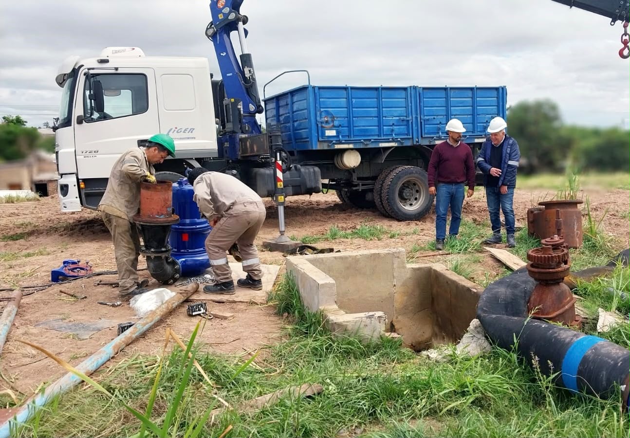 *SAMEEP CONCLUY&Oacute; LOS TRABAJOS DE INSTALACI&Oacute;N DE UN NUEVO EQUIPO DE BOMBEO EN S&Aacute;ENZ PE&Ntilde;A*