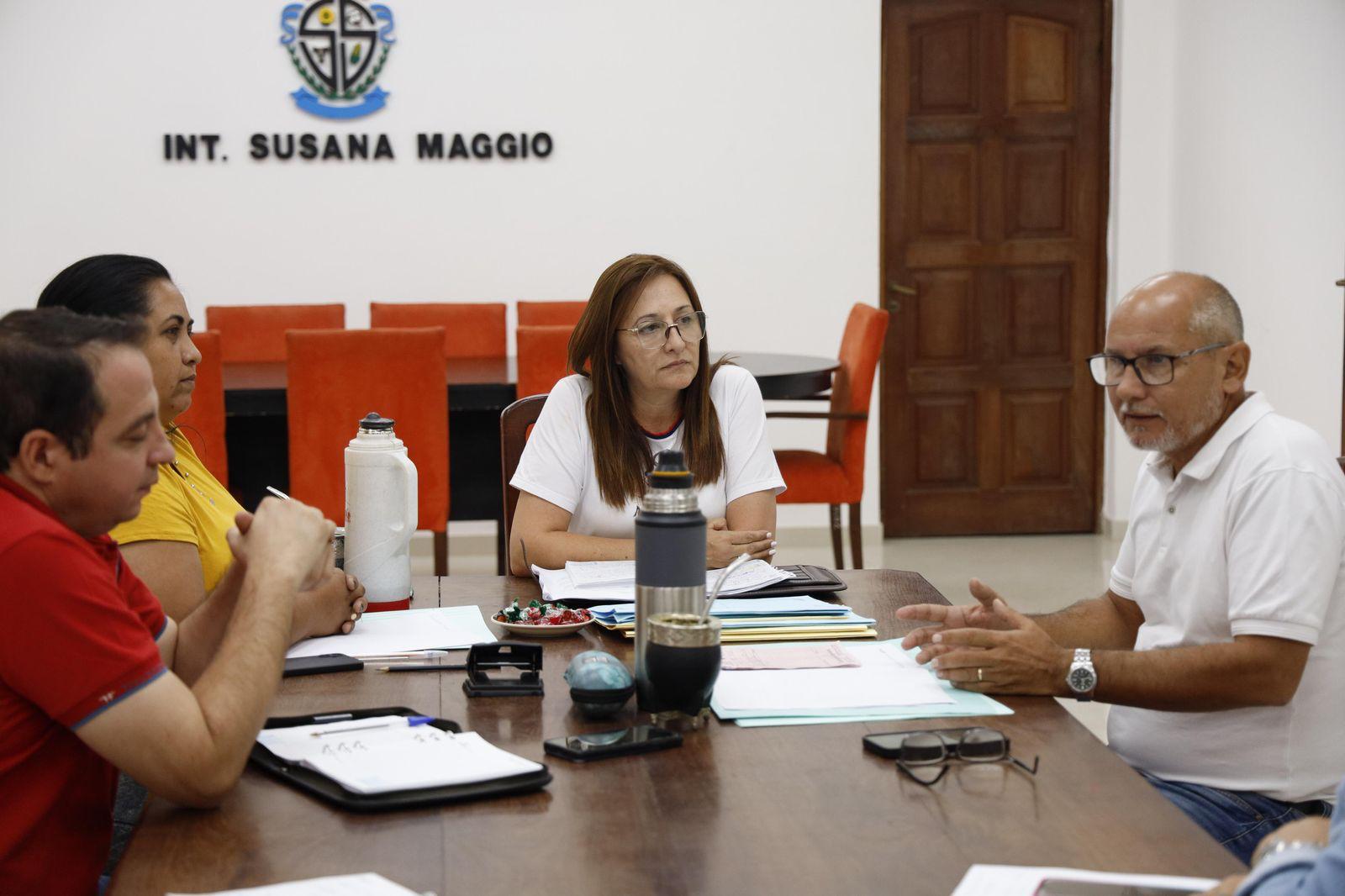 *SANTA SYLVINA: EL PRESIDENTE DEL INSTITUTO DE VIVIENDA ACORDÓ ACCIONES JUNTO A LA INTENDENTE SUSANA MAGGIO*