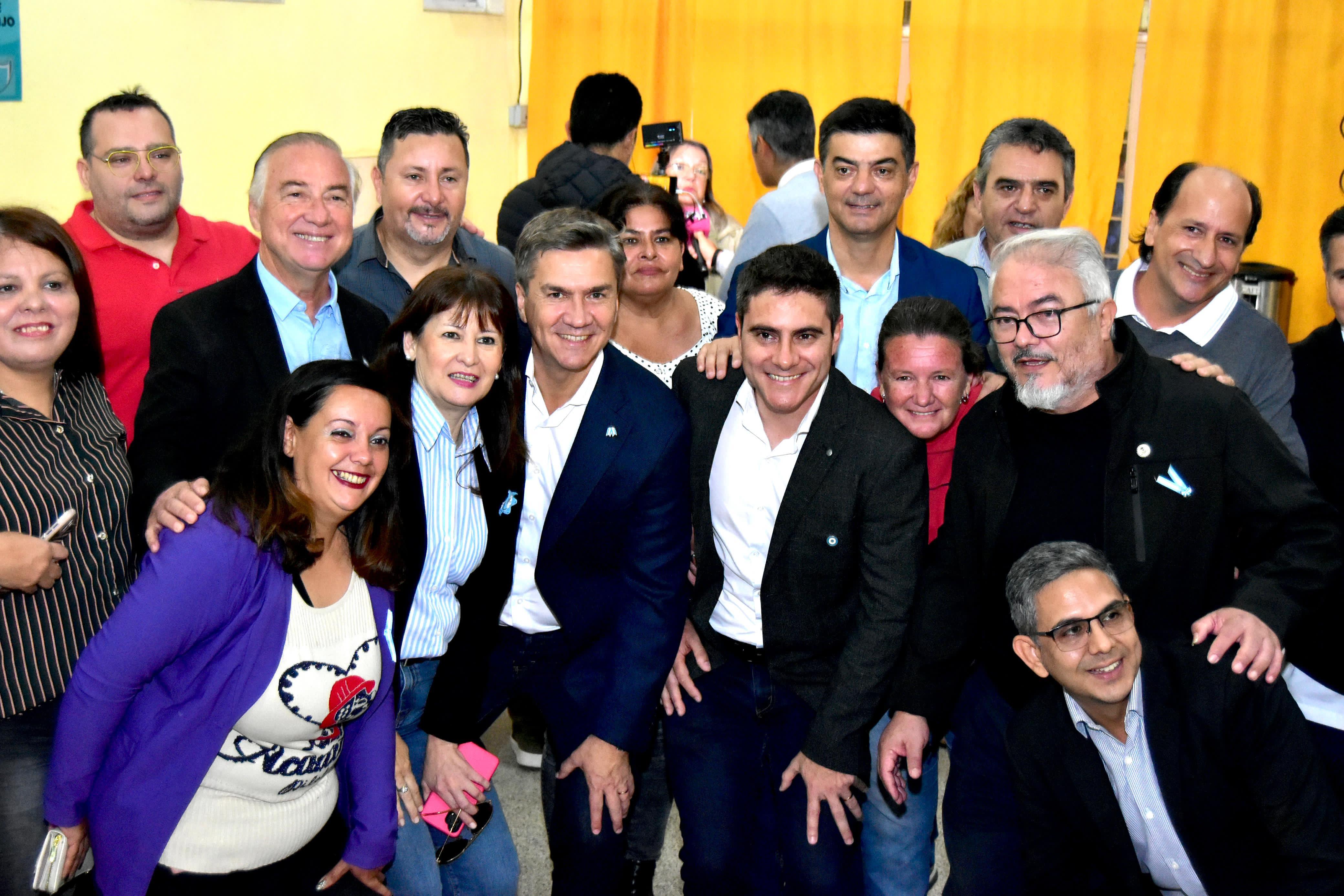 *BARRANQUERAS: EL GOBERNADOR ZDERO HABILITÓ LAS REFACCIONES DE LA ESCUELA DE FORMACIÓN PROFESIONAL Nº 10, RATIFICANDO LA IMPORTANCIA DE VINCULAR LA EDUCACIÓN CON EL TRABAJO*