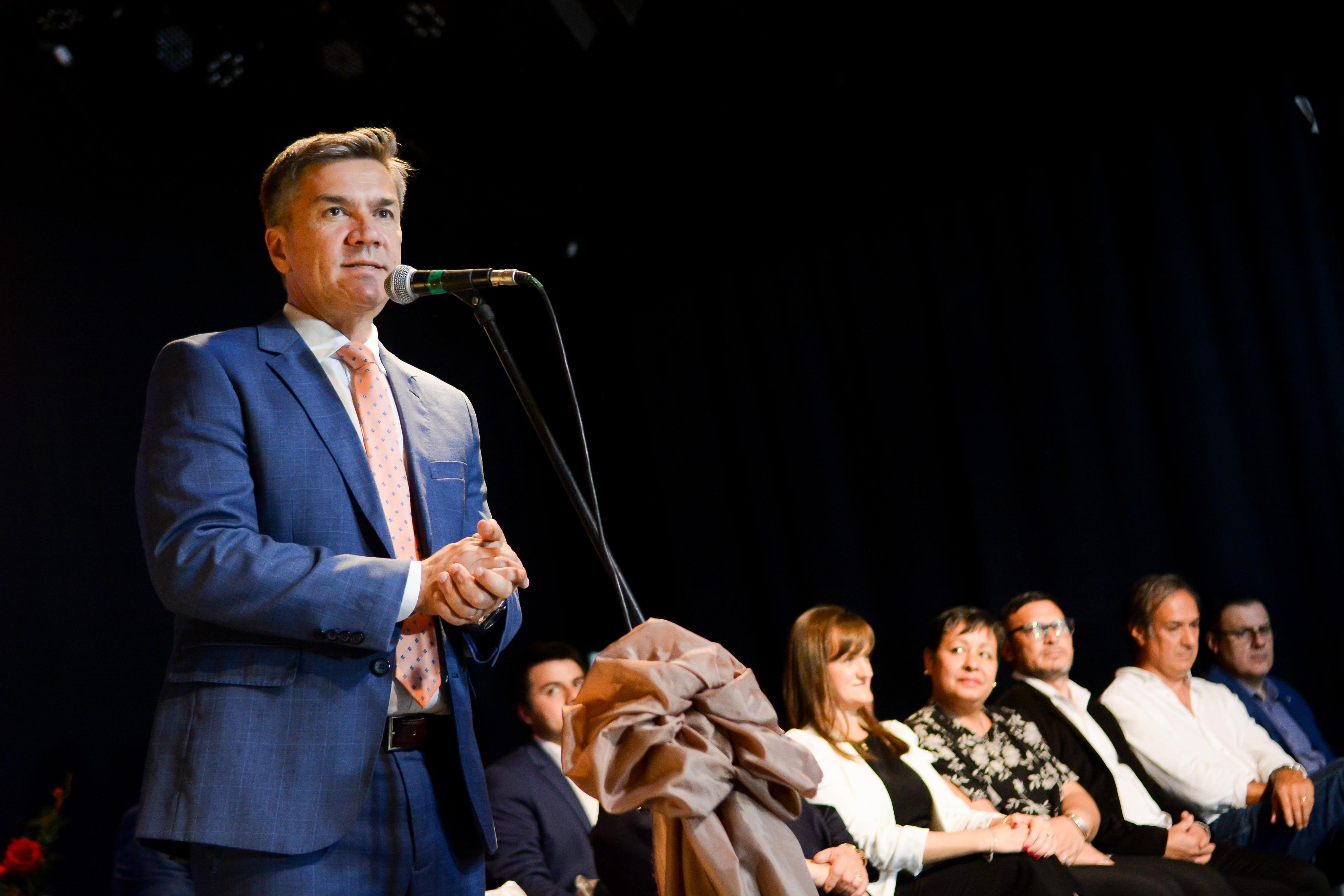 *85° ANIVERSARIO DE HERMOSO CAMPO: EL GOBERNADOR ZDERO ANUNCIÓ LA REACTIVACIÓN DEL FRIGORÍFICO*