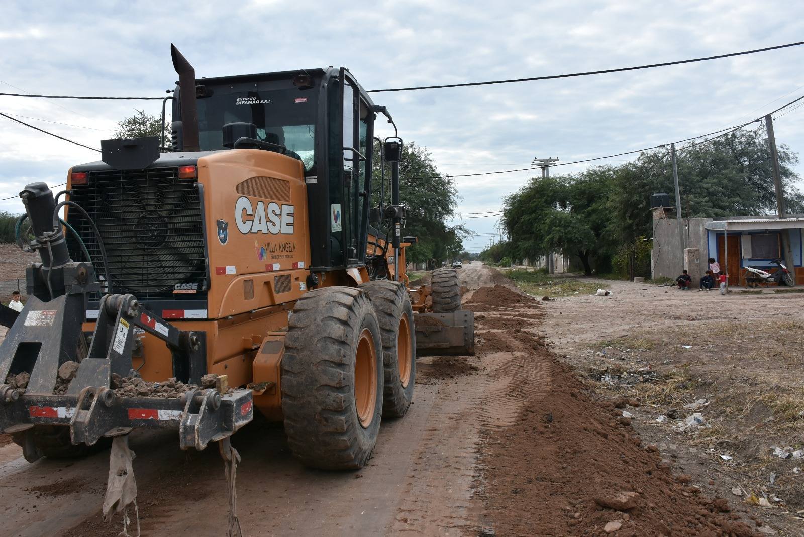 VILLA ÁNGELA AVANZA CON OBRAS EN DISTINTOS PUNTOS DE LA CIUDAD