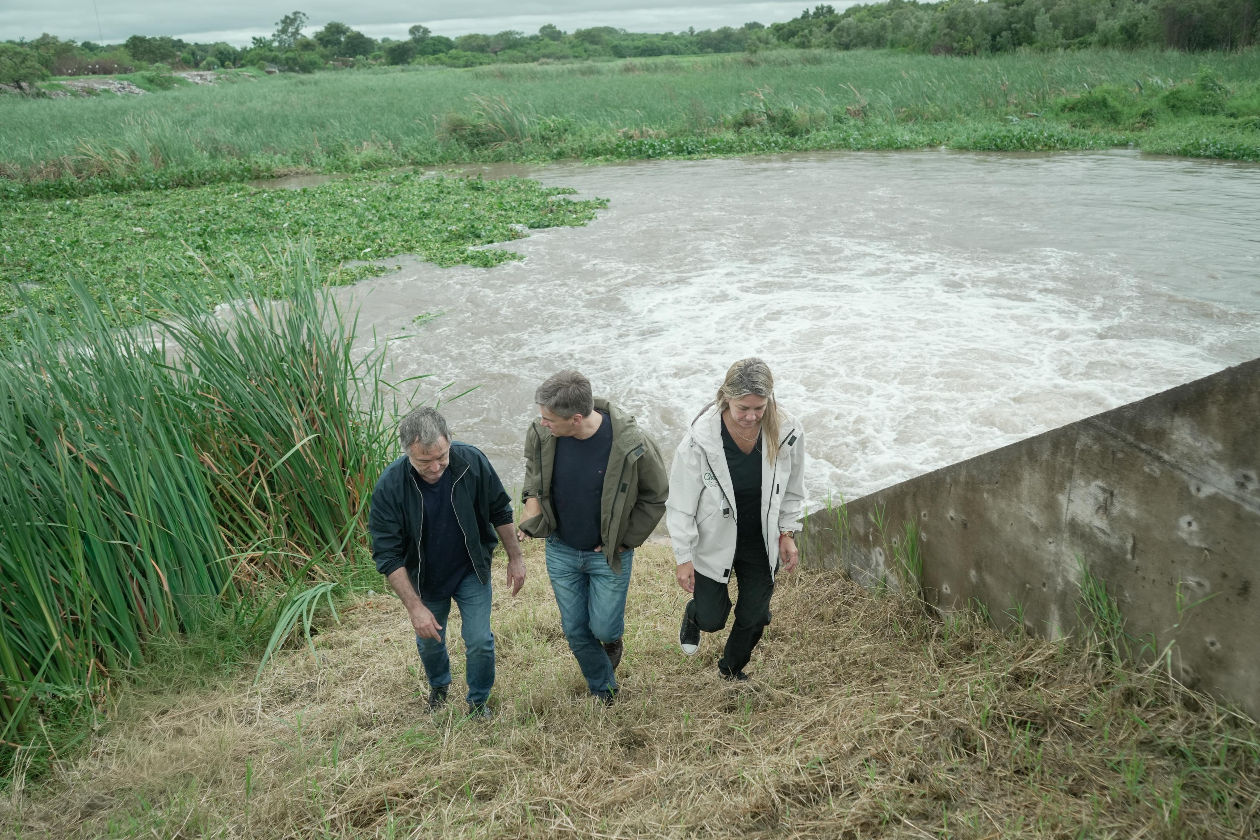 *TRAS LAS LLUVIAS: ZDERO JUNTO AL COMIT&Eacute; DE EMERGENCIA VERIFICARON EL SISTEMA DE DRENAJE EN EL GRAN RESISTENCIA*