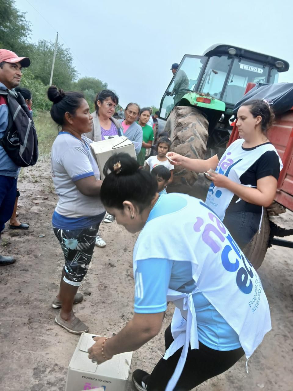 *MIRAFLORES: ASISTENCIA Y ACOMPA&Ntilde;AMIENTO DEL GOBIERNO PROVINCIAL A LAS FAMILIAS DAMNIFICADAS*