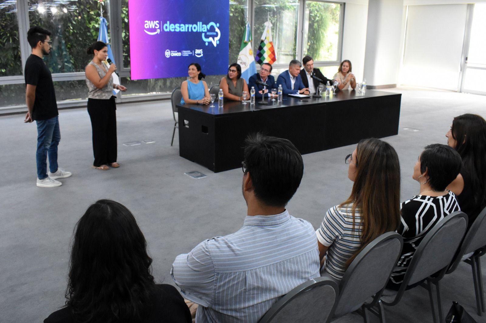 CHACO PRESENT&Oacute; AWS ENTRENA Y AWS DESARROLLA PARA IMPULSAR EL TALENTO DIGITAL Y LAS STARTUPS LOCALES