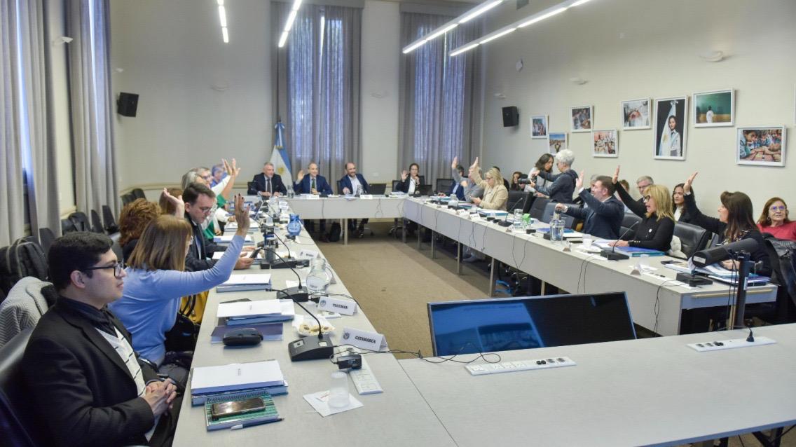 CHACO PARTICIPÓ EN EL CONSEJO FEDERAL DE EDUCACIÓN: ALFABETIZACIÓN, SECUNDARIA, Y OTROS TEMAS