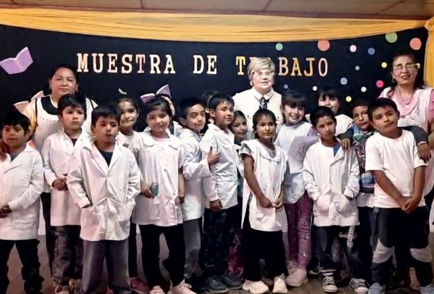 NAIDENOFF DESTAC&Oacute; EL TRABAJO DE LOS DOCENTES Y DE LAS FAMILIAS, DURANTE EL 2025